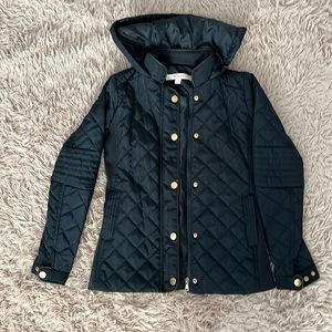 Girls navy quilted jacket, size small (8)